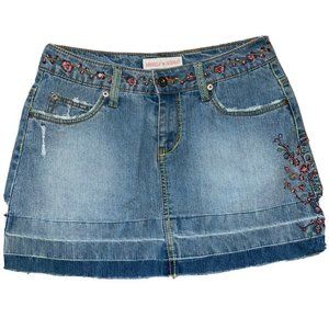 Embroidered denim mini skirt by Vanilla Star